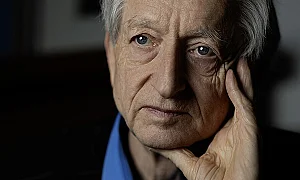„Кръстникът на AI“: Подгответе се за още „избягали“ AI системи и опасни кибератаки