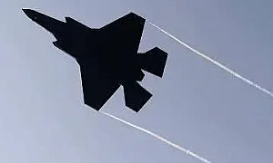 НАТО вдигна изтребители заради дрон над Латвия