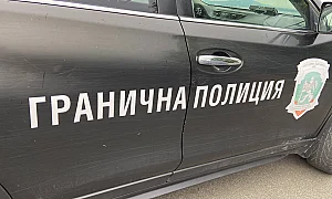 Гонка по улиците на Бургас – задържаха каналджия, издирват мигранти с дрон