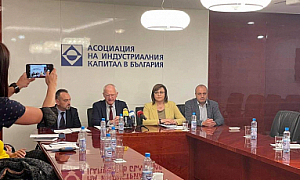 Нинова се срещна с работодателските организации по тяхна покана