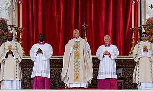 Първа великденска служба за папа Лъв XIV: Католическият свят отбелязва Разпети петък