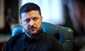 Зеленски отговори на предложението на Путин за прекратяване на огъня на 9 май