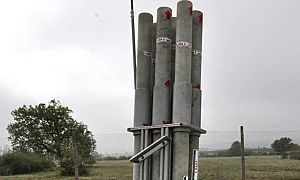 Работещите в агенцията за борба с градушките на протест заради ниски заплати