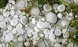 Динамично време след изборите: Дъжд, гръмотевици и риск от градушки