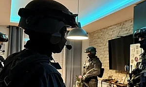 Неутрализираха престъпна група за трафик на мигранти, осем души са с обвинения