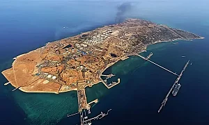 САЩ и Иран размениха удари след месец затишие, Тръмп обяви атака срещу остров Харг