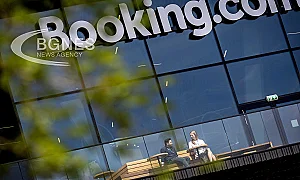 Хакери удариха Booking.com
