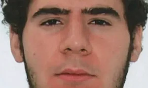 Полицията в Берлин показа снимка на заподозрения за атаката, издирват го като опасен