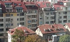 Пазарът на имоти: Спад в броя на сделките, цените се запазват