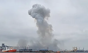 Морски дрон с експлозиви избухна в пристанище Констанца