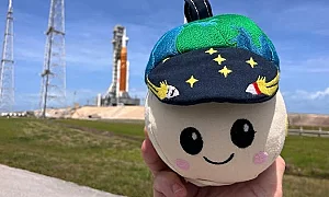 Лунният талисман Rise, който обедини планетата ни по пътя си към Луната