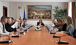 Президентът Йотова: България трябва да отстоява позициите си за Северна Македония