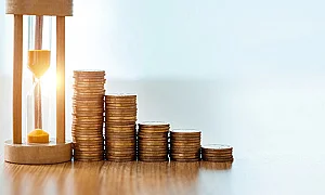 КЗП откри нелоялни практики при бързи кредити, налага глоби до 25 000 евро