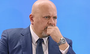 Скандал с обвинения срещу главния прокурор разтърсва Международния наказателен съд