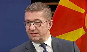 Мицкоски: София се радикализира, промените в конституцията вече не са единственото условие