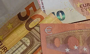 Експерти съветват да спестяваме 10-20% месечно от заплатата си