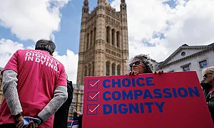 Личната свобода vs. Хипократовата клетва: Темата за евтаназията сблъска САЩ и Испания