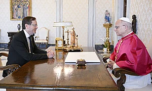 Папата и израелският президент са обсъдили бомбардирането на свещени места