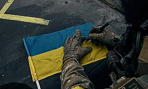 Започва великденското примирие, Украйна остава скептична