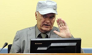 Бивша Югославия днес: Едни почитат жертвите на пазара Маркале, други – техния палач