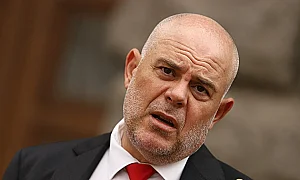 От бухалка до жертва: Гешев изпълзя в ефир с нови съчинения за предателите и кукловодите