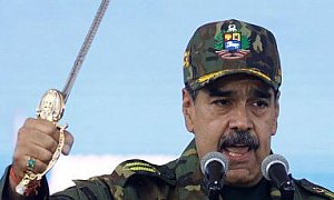 Мадуро по стъпките на Нориега: Диктатура, наркотици, корупция, затвор. Следват Русия и Иран?