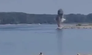 Румънски контролиран взрив в Дунав, за да осигури вода за АЕЦ „Черна вода“