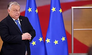 Орбан продава традиционни християнски ценности, но дори неговият пастор не му вярва