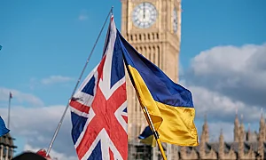 Британски дронове над Русия и заплахи към Лондон: Докъде стигна войната