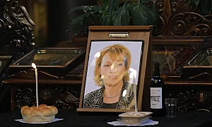 Поклон пред Надежда Захариева – България изпрати една от големите си поетеси