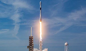 Мъск търси свеж капитал, SpaceX излиза на борсата. Какви са рисковете за европейците?