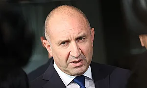 Украинска медия: Защо проруският Румен Радев няма да е следващия Орбан?