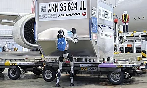 Япония въвежда хуманоидни роботи за обслужване на багаж на летище „Ханеда“