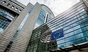 21-ви пакет санкции срещу Русия. ЕС удря банки, петрол и бивши военни