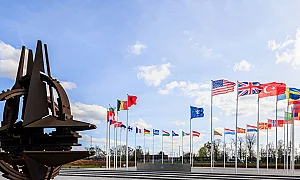 САЩ обмислят санкции в НАТО, Испания под прицел заради Иран