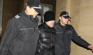 Финално решение: Брендо остава в затвора