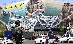 Иран се закани с опустошително отмъщение при удари по цивилна инфраструктура