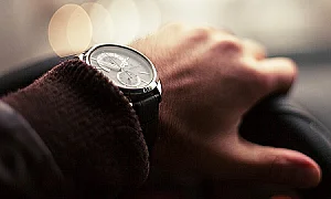 Глътка въздух за шофьорите: Гърция отложи глобите за новите аптечки до 2027 г.