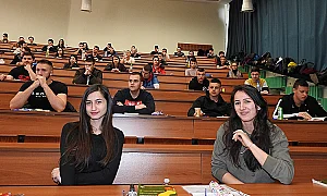 Три университета въвеждат общ приемен изпит