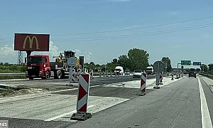 Летният трафик променя плановете на АПИ: Отлагат ремонтите по пътищата към морето и Гърция