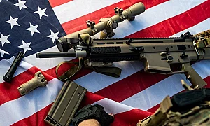 Изстрел в крака: Решението на САЩ „Плащане или чакане“ ще промени пазара на оръжие