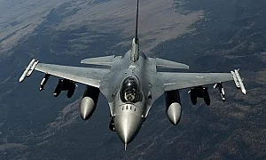 F-16 свали дрон над Румъния, жители получиха предупреждение за опасност