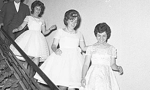 Изложба показва живота на градската жена през комунизма