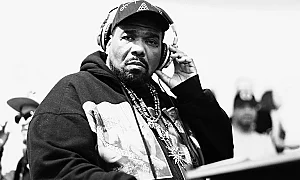 Почина Африка Бамбаатаа – пионерът на хип-хопа и противоречива фигура