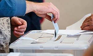 Най-висока в София, най-ниска в Кърджали:  ЦИК отчете 51.11% избирателна активност