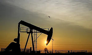 Брент за 125 долара на барел: Петролът скочи до най-високата си цена от 2022 г. насам