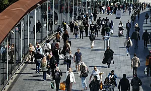 Заради войната в Близкия Изток: Инфлацията в еврозоната скочи до 3,2%