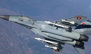 ВВС изпълниха задача по ескортиране на Airbus A320 в небето  на България