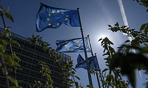 ЕС замрази средства, предназначени за Сърбия, заради спорни съдебни реформи