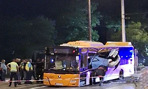 Съдът наложи 20 години затвор на Виктор Илиев, който влетя с кола в автобус и уби човек